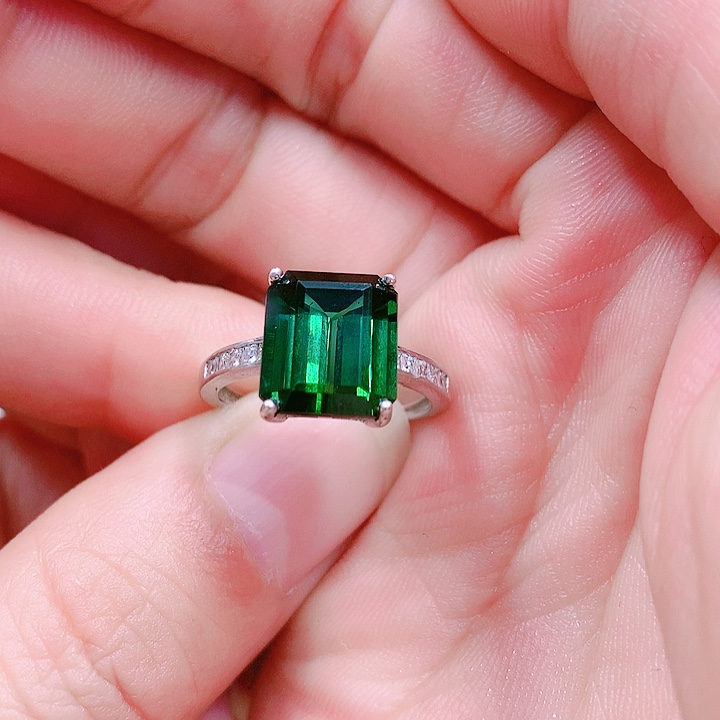 碧玺戒指银S925镶嵌9.5✖️10.4