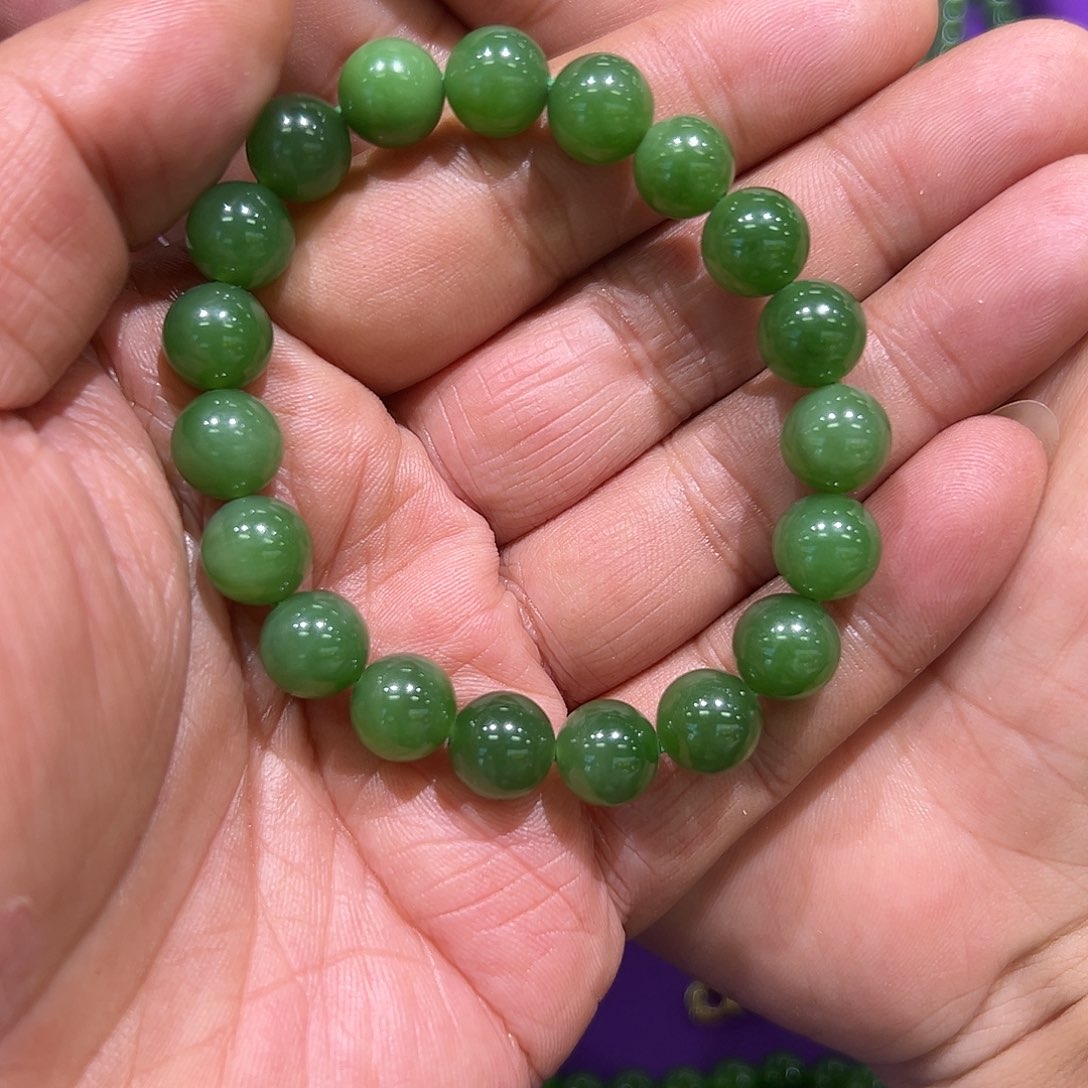 家****和田玉未镶嵌手链