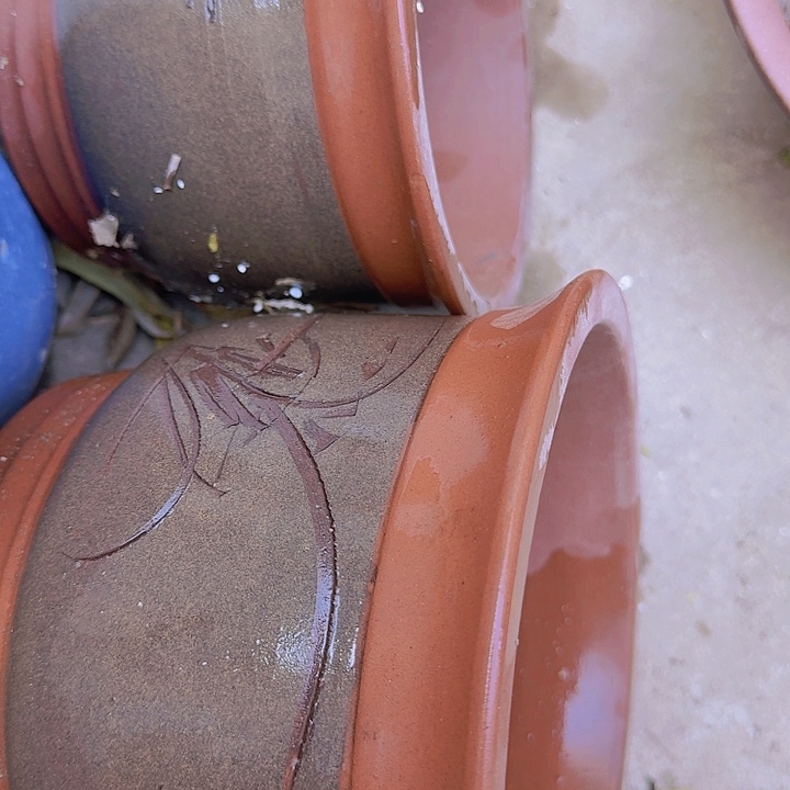 紫砂灰色发财22/19花盆