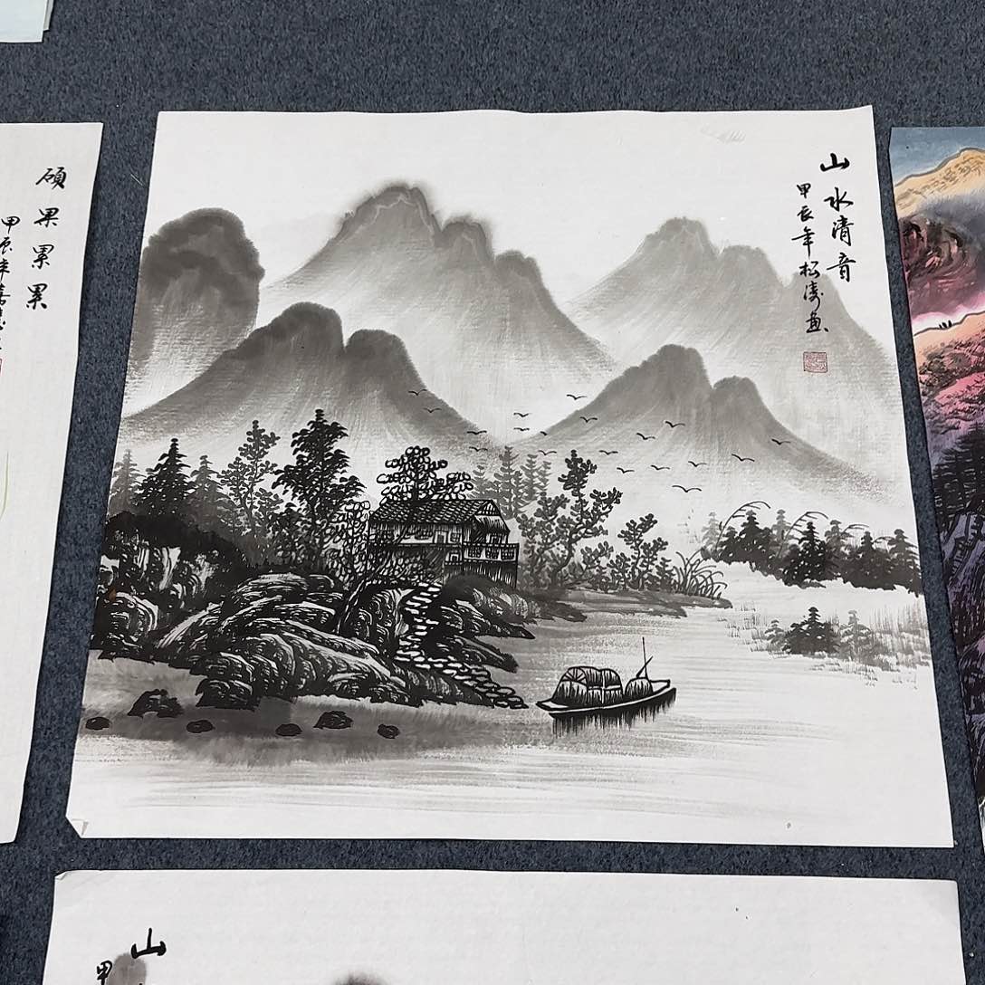 国画尺寸70X70手绘作品 