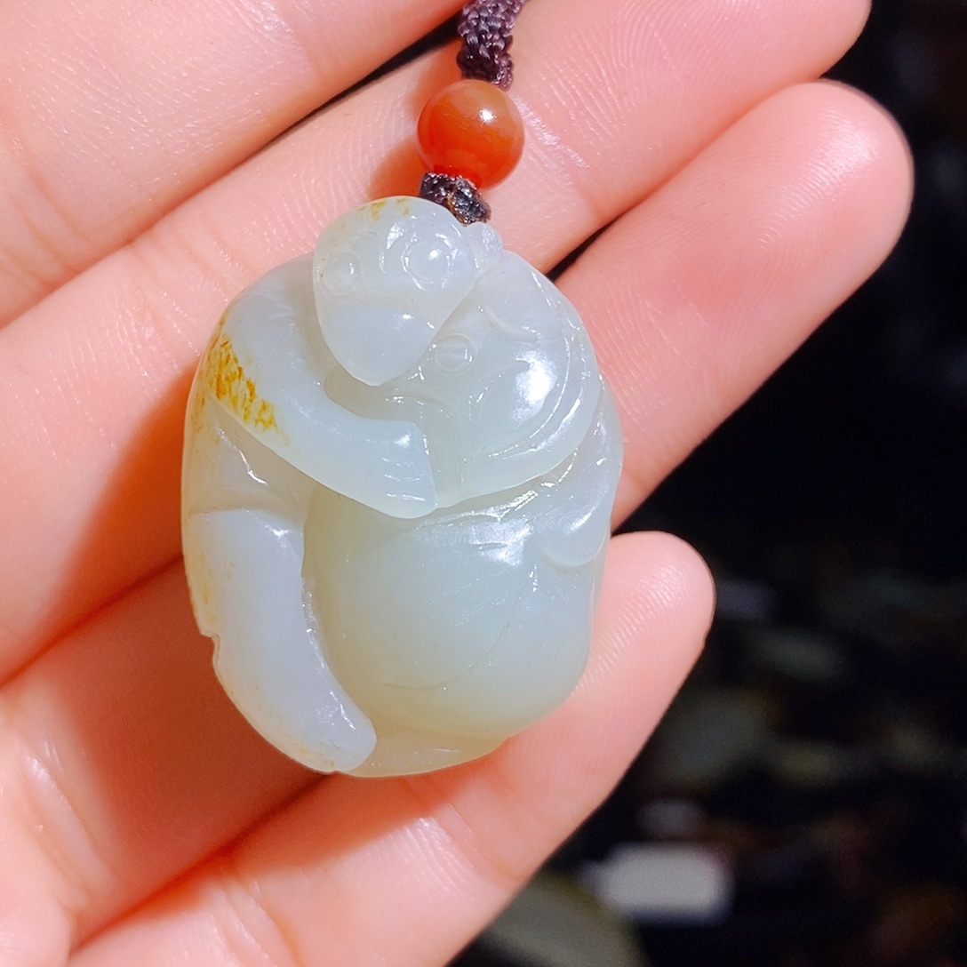 和田玉颈饰未镶嵌