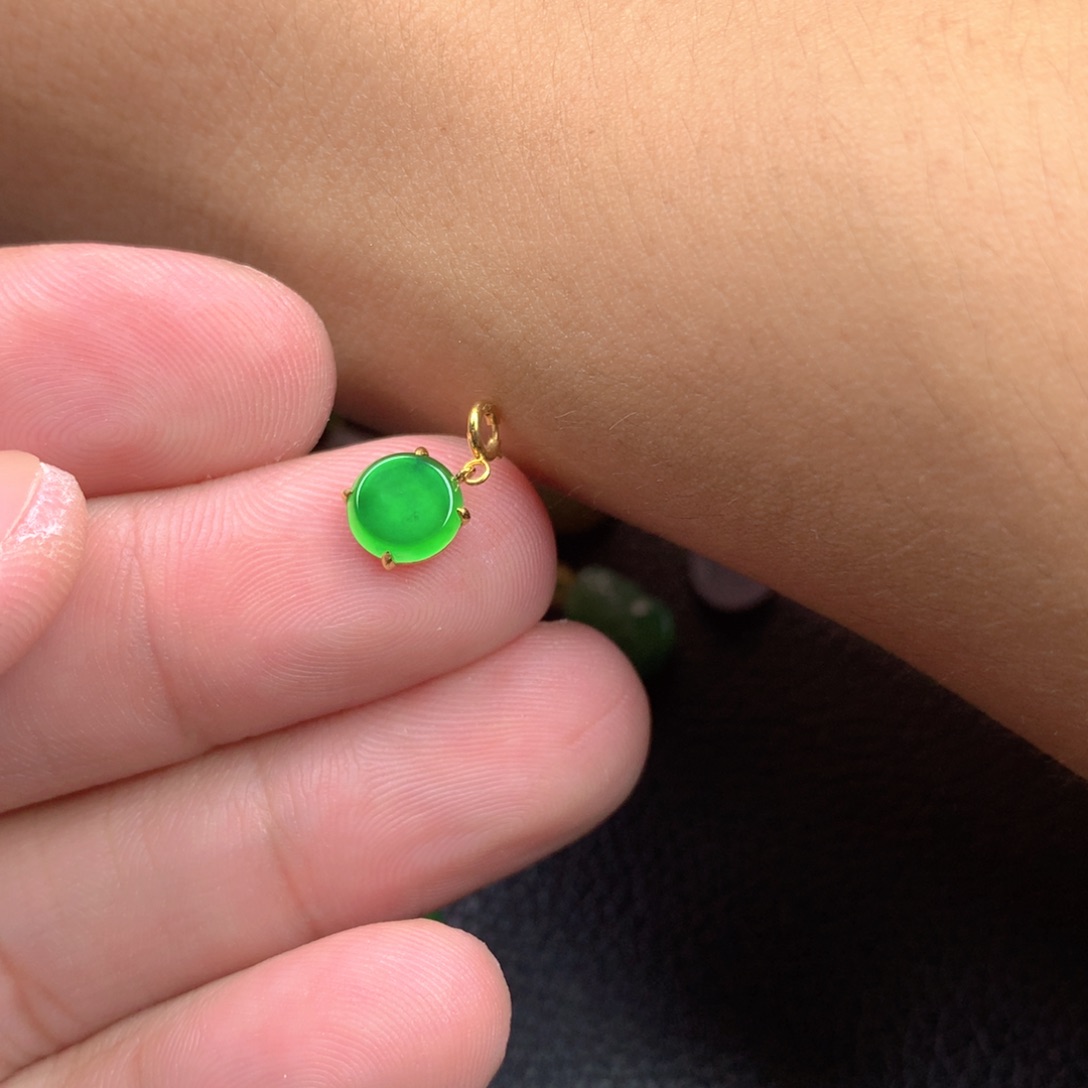 【闪购商品】翡翠18K金镶嵌颈饰翡翠