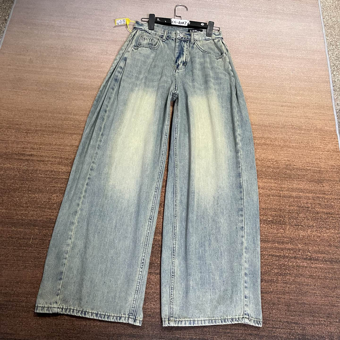 C5-6387 薄款 浅复古蓝超酷折叠夹层弯刀大阔腿裤 无弹（不退换）