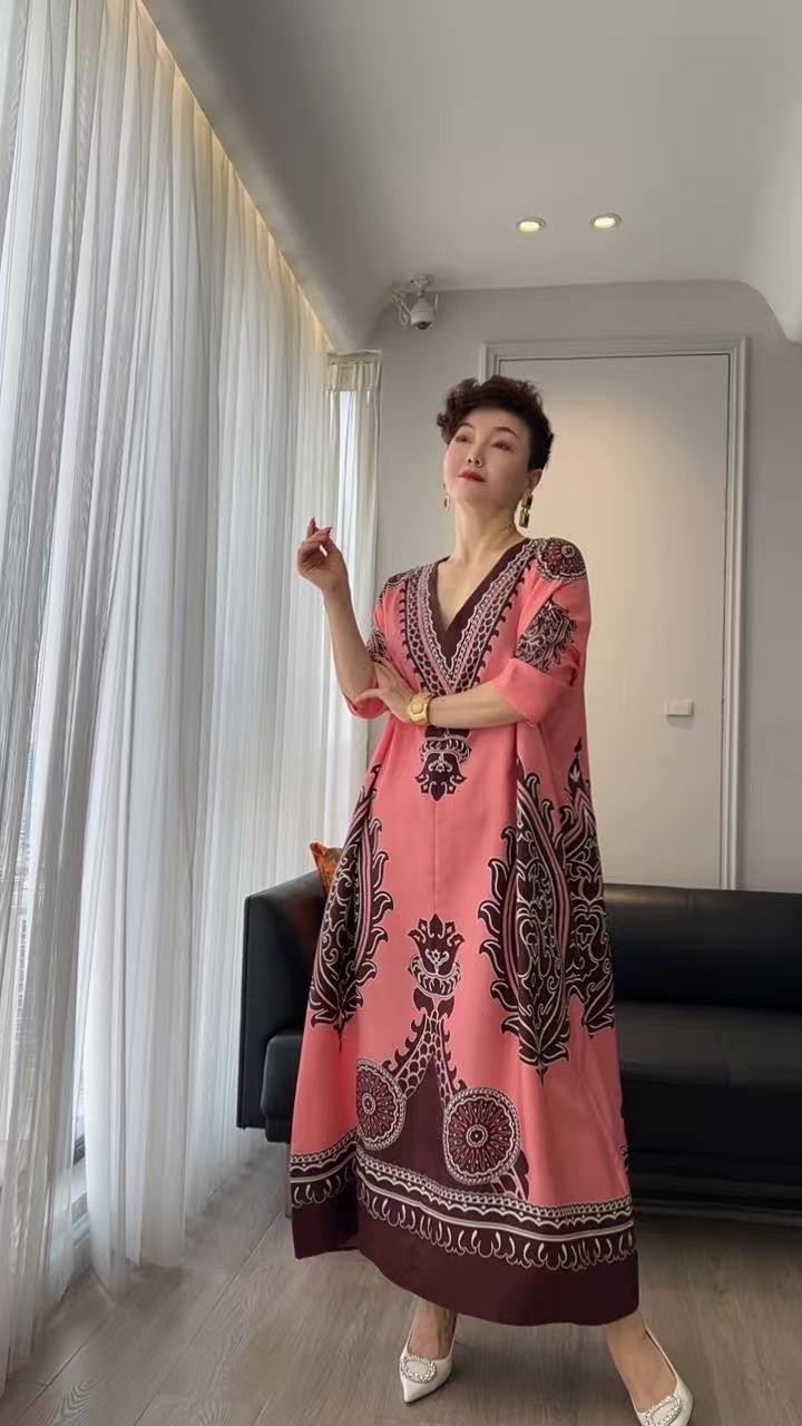 气质时尚简约V领定位印花连衣裙25008