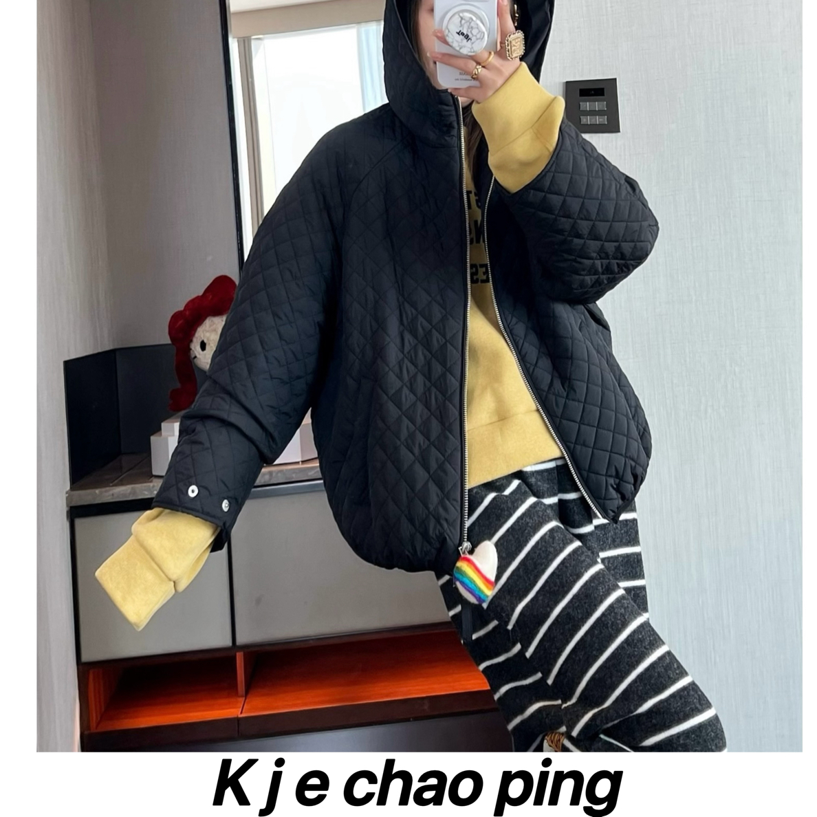 #6592秀秀贝蒂菱格显瘦简约羽绒服