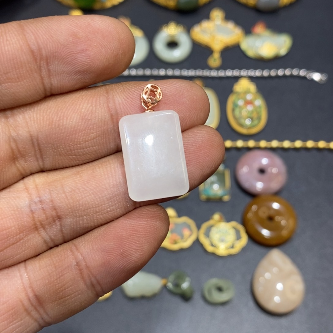 和田玉颈饰银S925镀金镶嵌