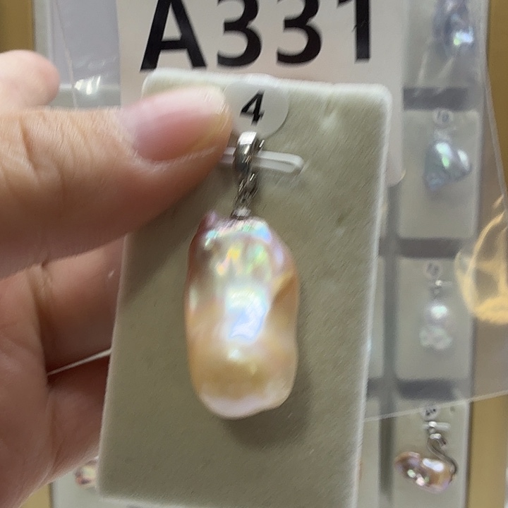 合成立方氧化锆合金