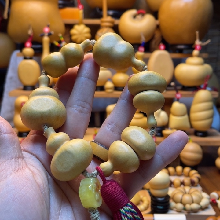 *****天然葫芦自然生长