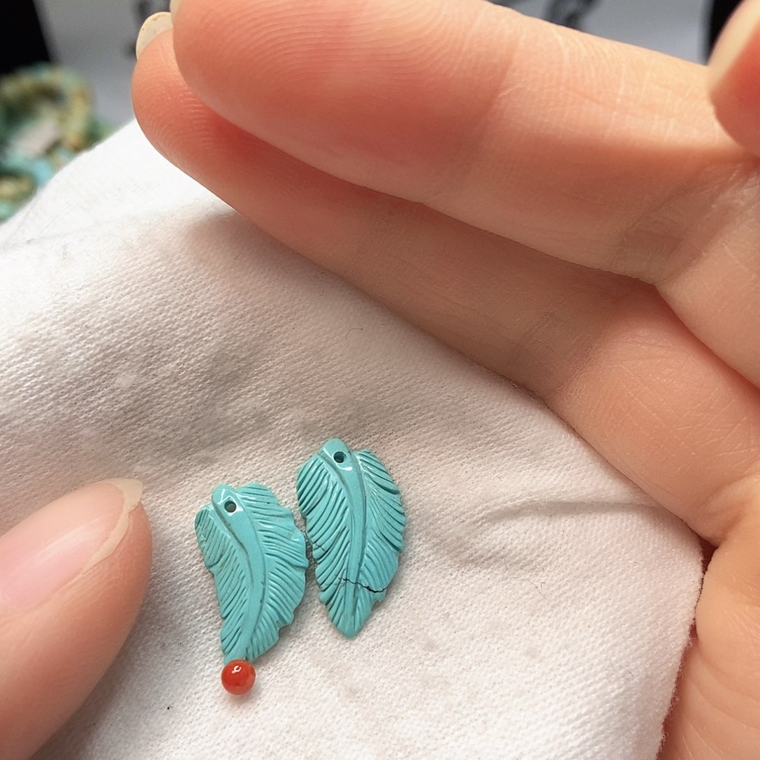 南红玛瑙未镶嵌珠宝奇石