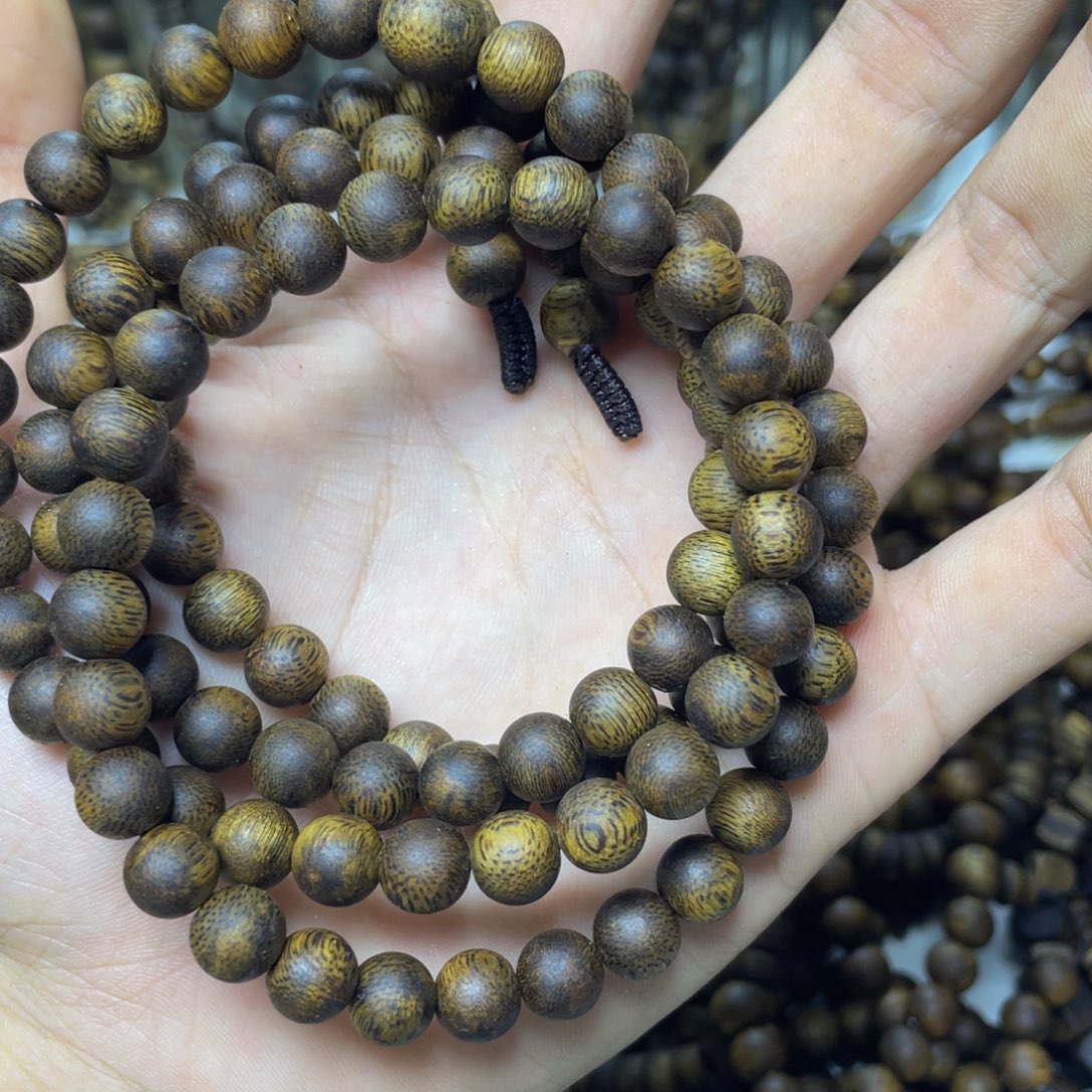 沉香沉香碎屑+0.8圆珠多圈24克加