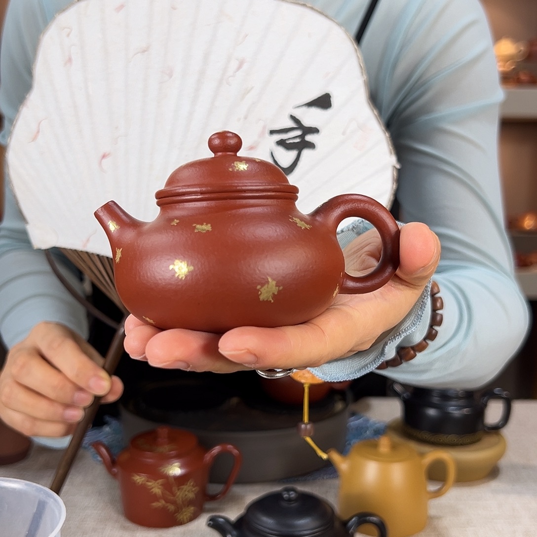 是***呗紫砂茶壶朱泥 容天 撒金 139cc