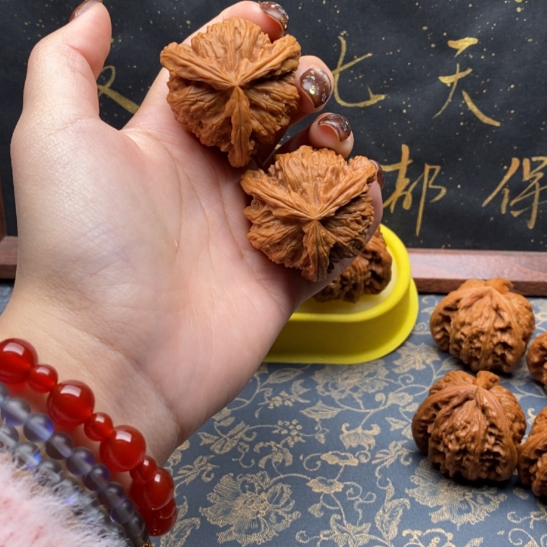 吊坠文玩核桃老*