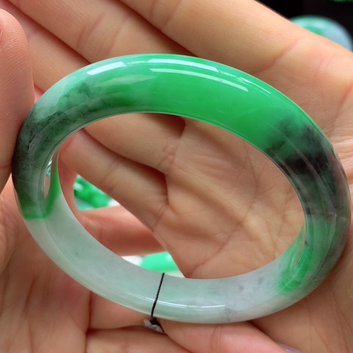 【闪购商品】翡翠手镯未镶嵌天然翡翠手镯