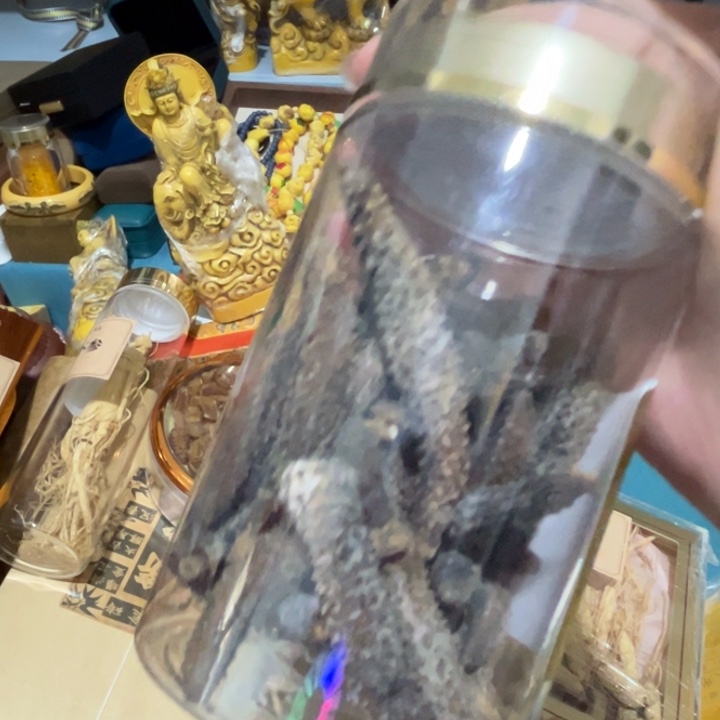 绿泥——————————————————————