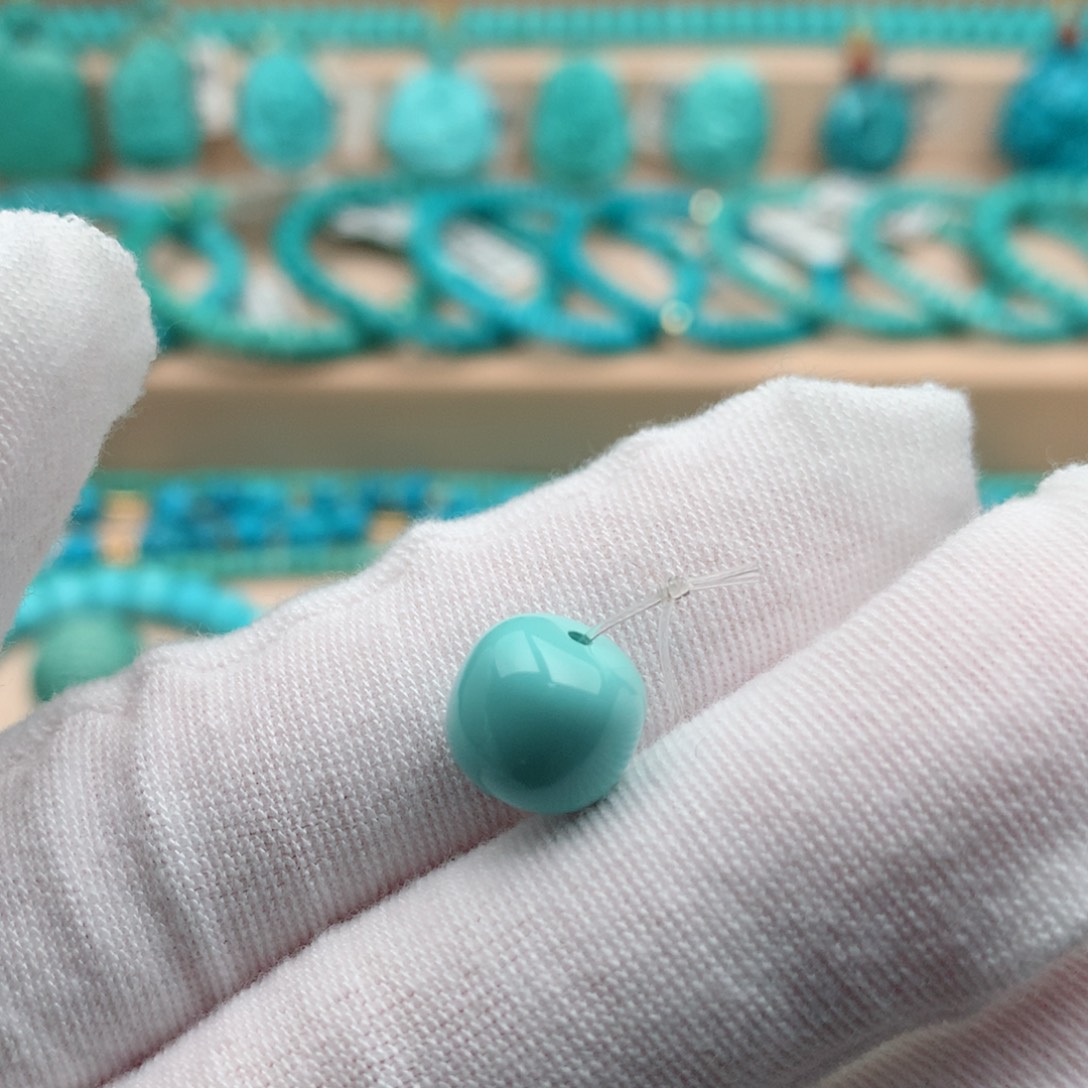 绿松石未镶嵌珠宝奇石9.7mm