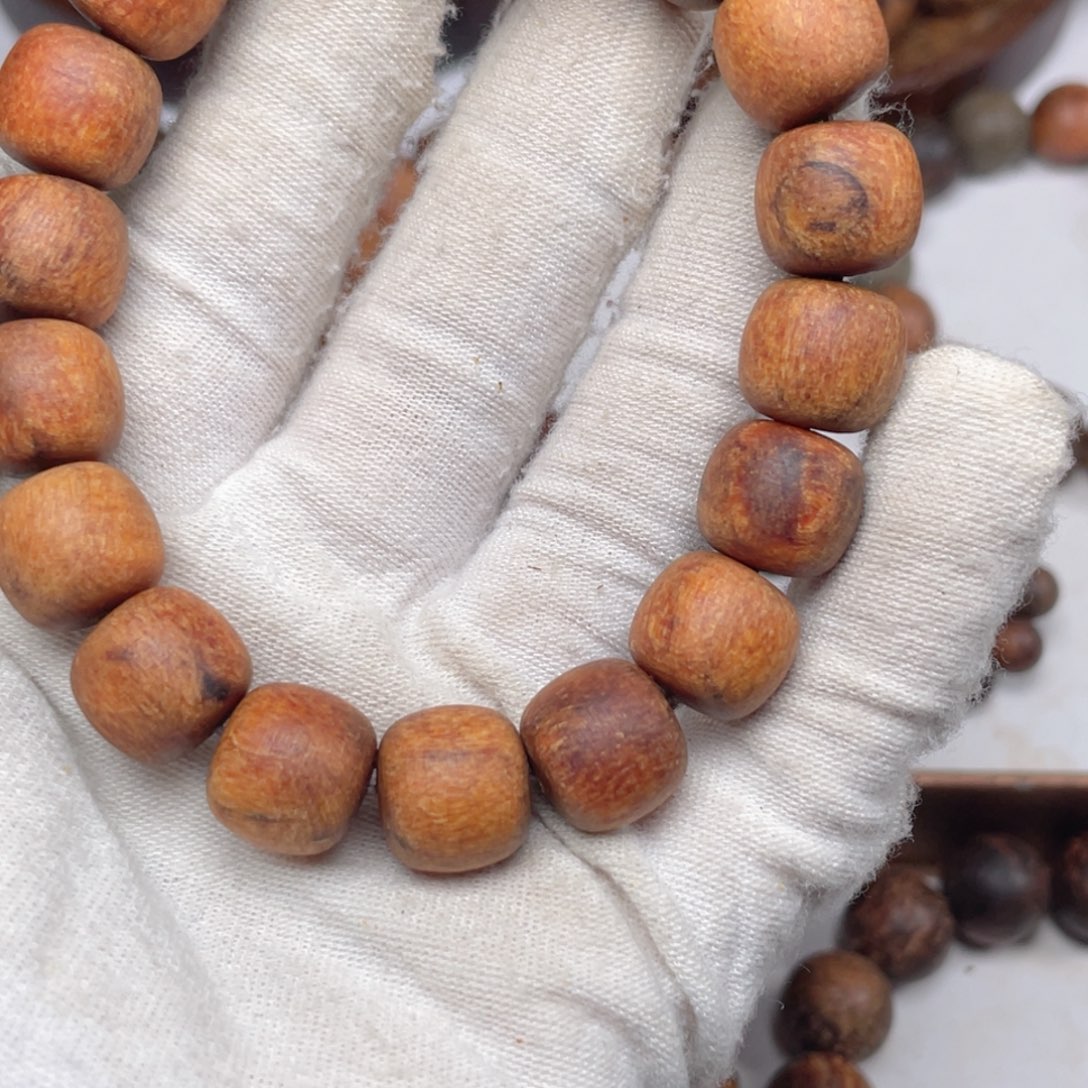 贡木?**哒定制产品1213红油小高货