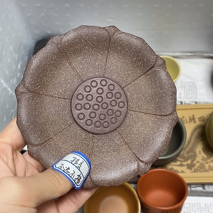 紫砂茶杯瑕疵不退不换，介意勿拍