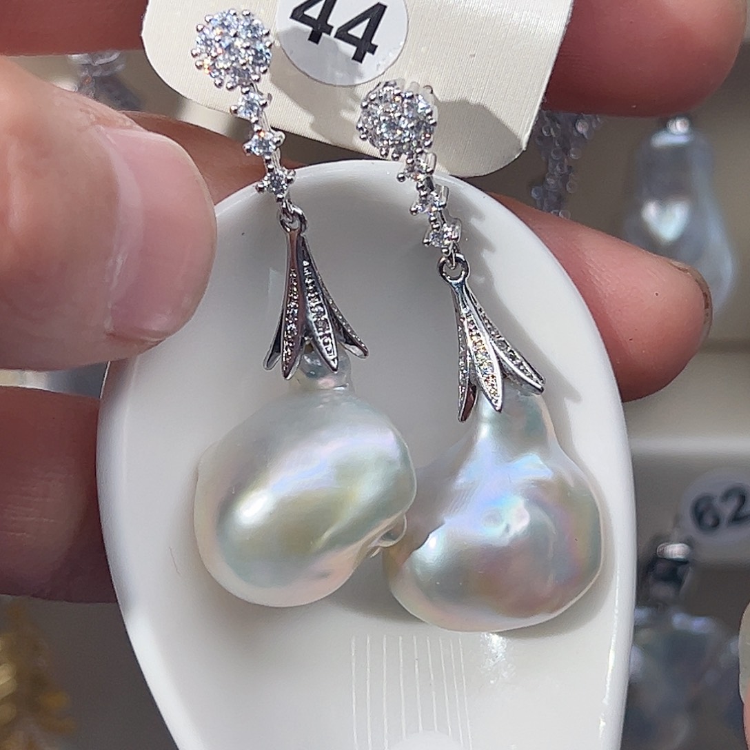 耳饰未镶嵌淡水珍珠