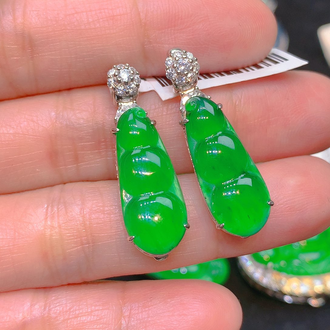 吊坠(不含链)银S925镶嵌翡翠爱*己翡翠