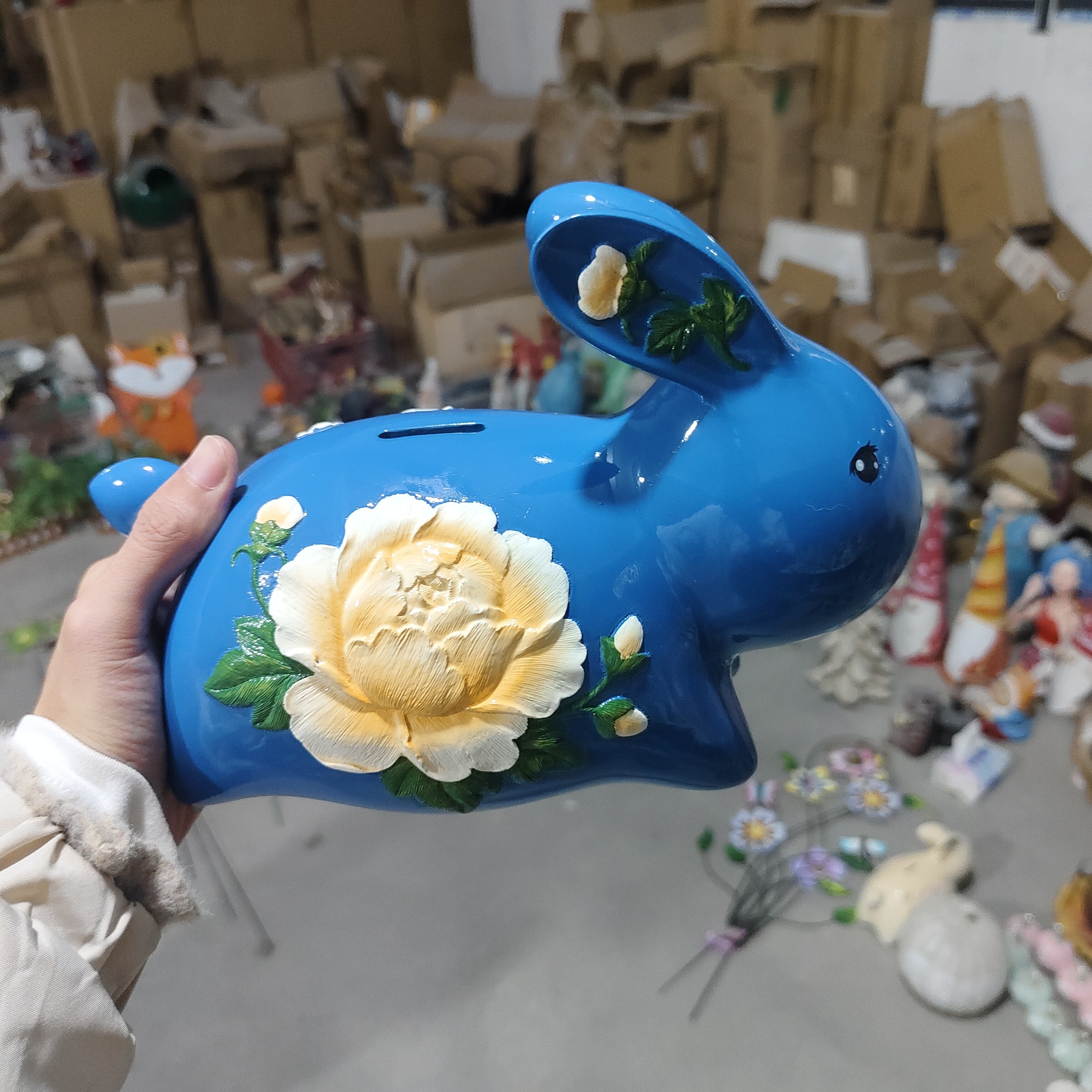 树脂蓝色兔子存钱罐摆件
