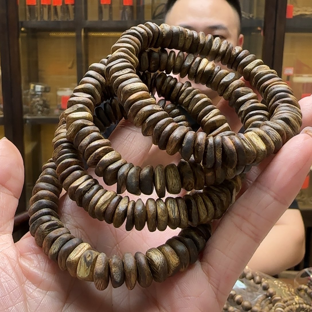 手串沉香5奇楠随形单圈 碎银珠10.5g+多样性发一串