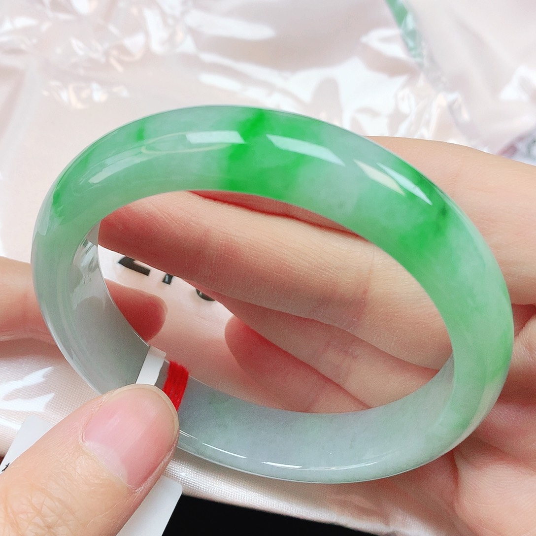 未镶嵌手镯翡翠抖音279