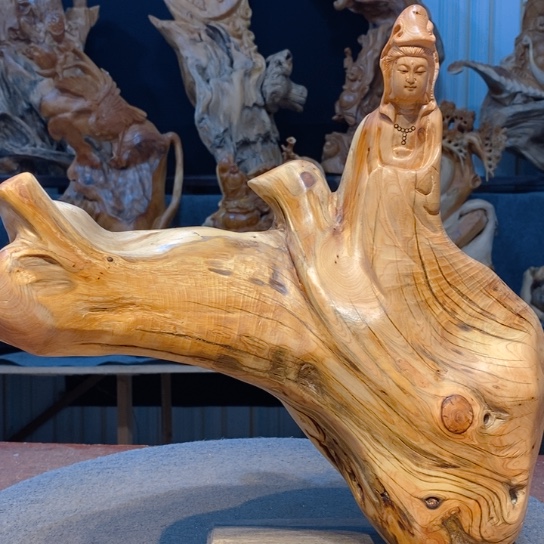 柏木（崖柏）根雕摆件