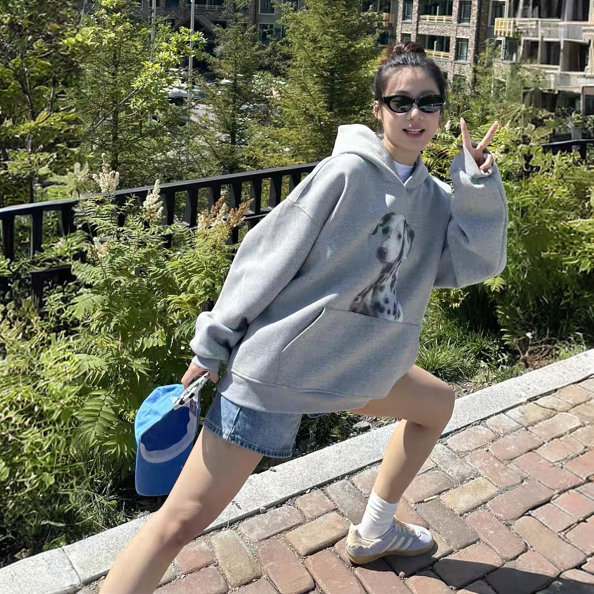 美式复古连帽斑点狗卫衣女秋冬宽松气质简约学院风百搭休闲外套潮