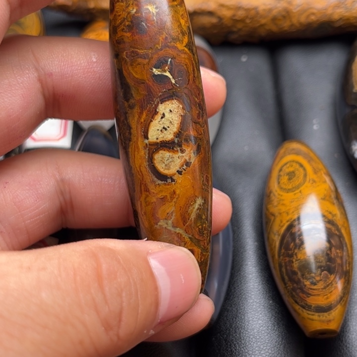 澄***道石英岩玉合金颈饰