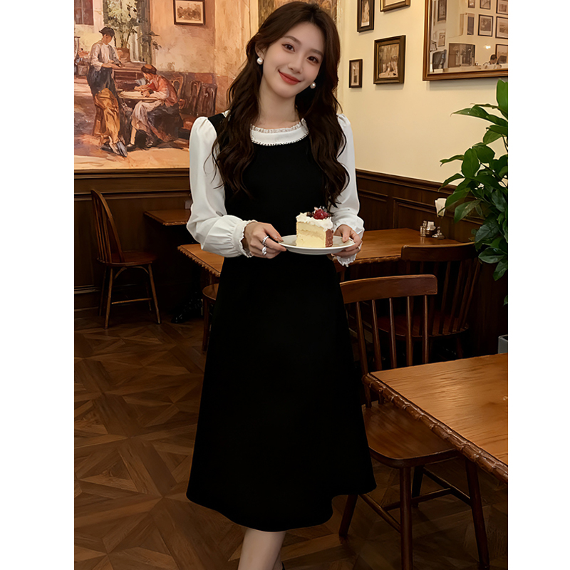 冬装新款法式赫本风花边拼接黑色显瘦气质连衣裙内搭打底裙8733