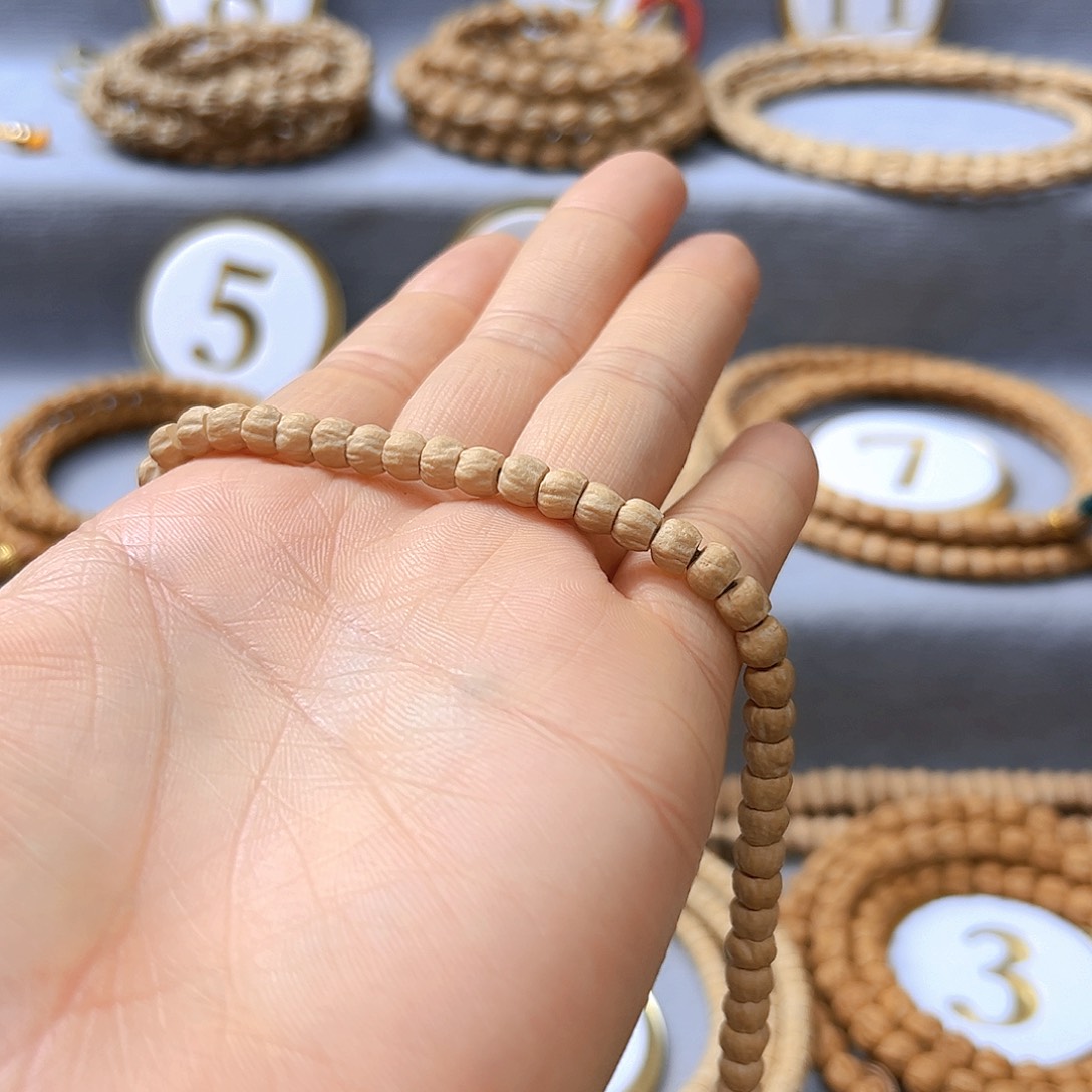 柏香籽/百香籽手串迟***天