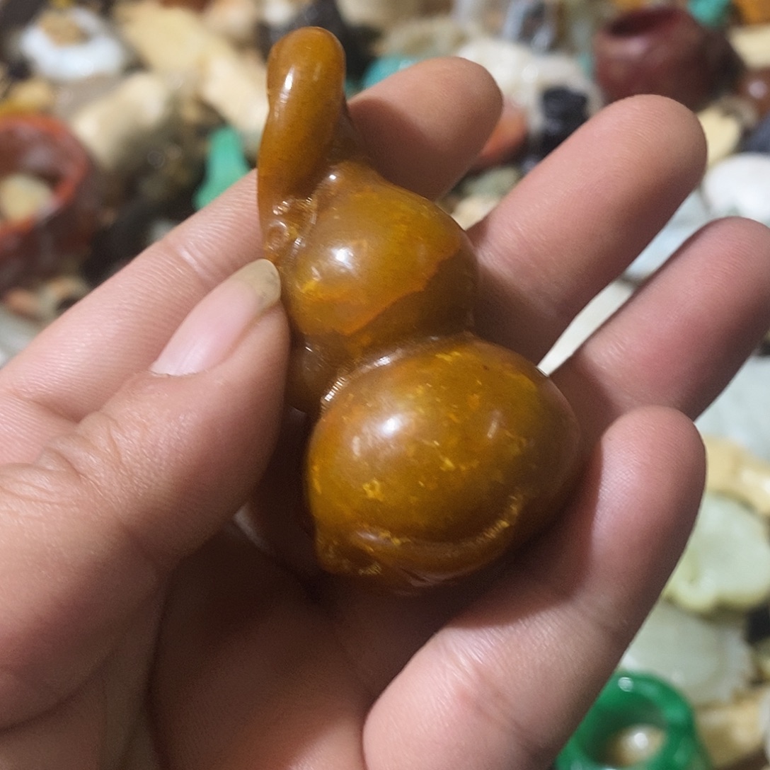 和田玉（糖玉）未镶嵌挂件