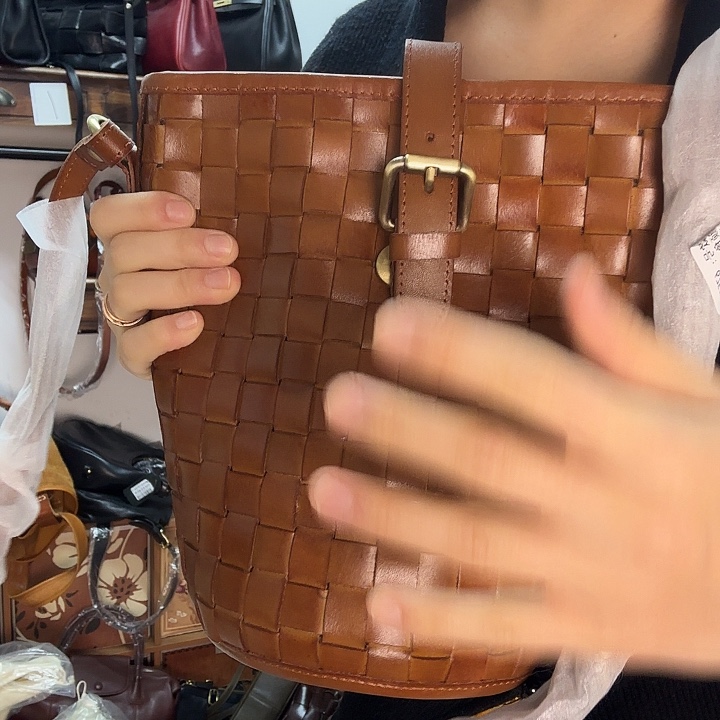 头层牛皮牛皮编织水桶