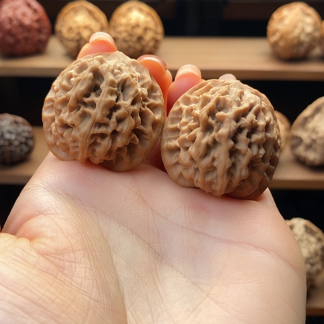 云***8吊坠文玩核桃秦闷15（静静文玩）