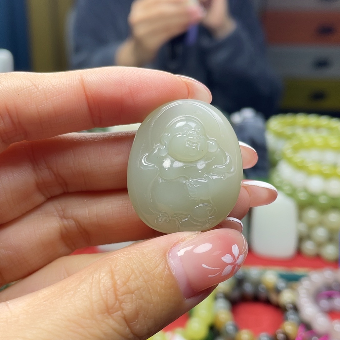 颈饰未镶嵌和田玉