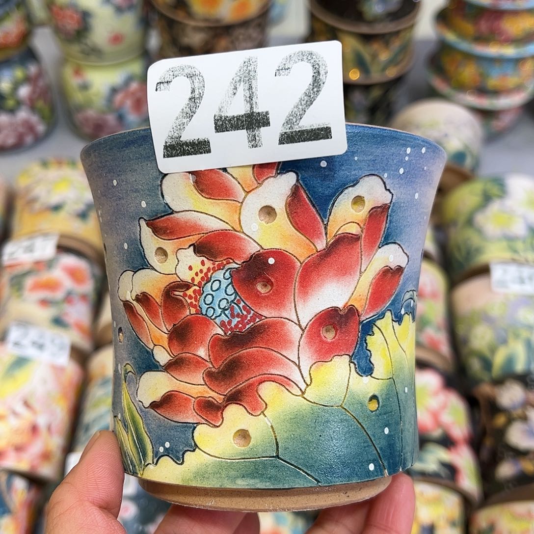 景德镇陶瓷花盆景德镇陶瓷花盆