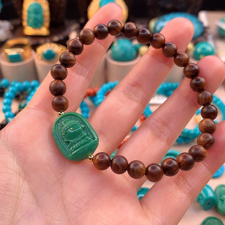 绿松石配饰未镶嵌