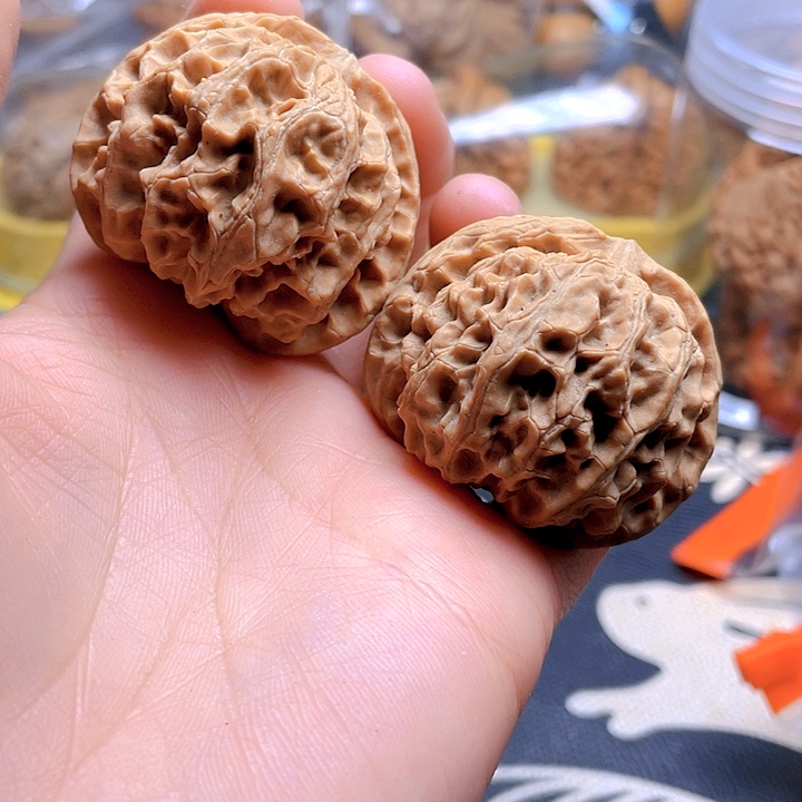 文玩核桃吊坠苹果圆儿