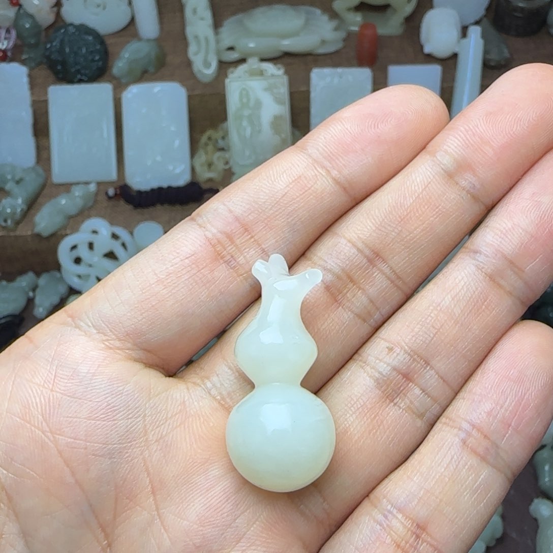 和田玉未镶嵌挂件葫芦