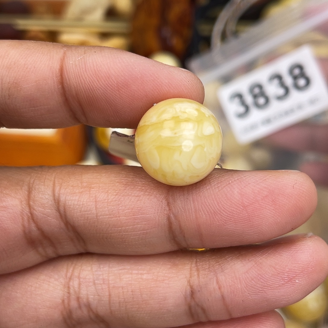 蜜蜡未镶嵌珠宝奇石粉15.8