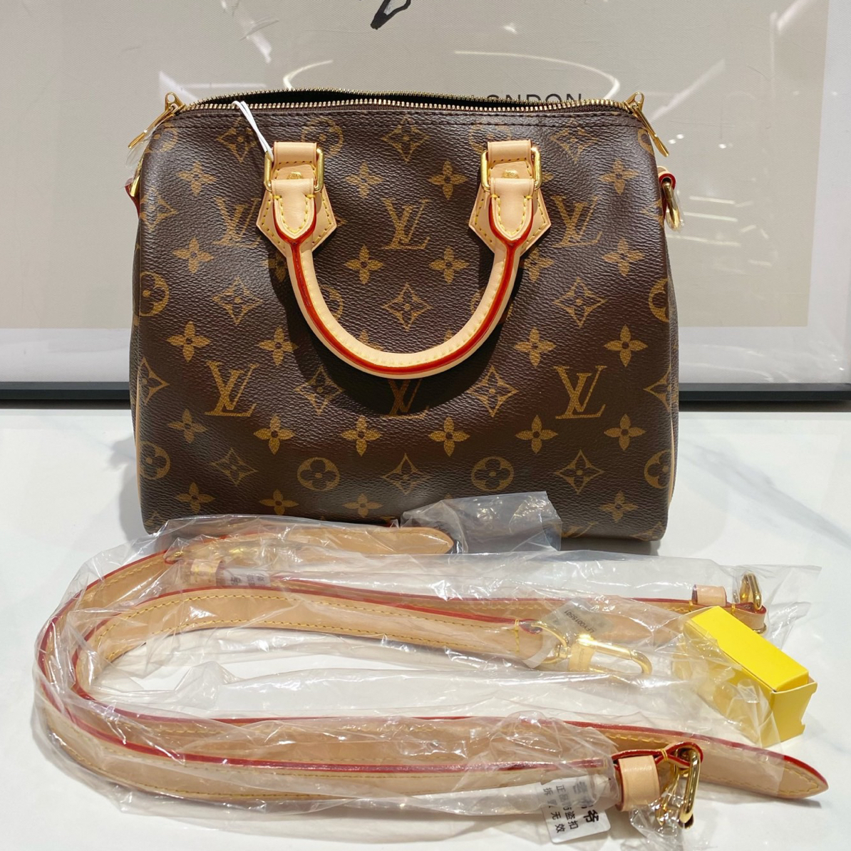 未使用 LouisVuitton/路易威登 lv speedy25（15501）
