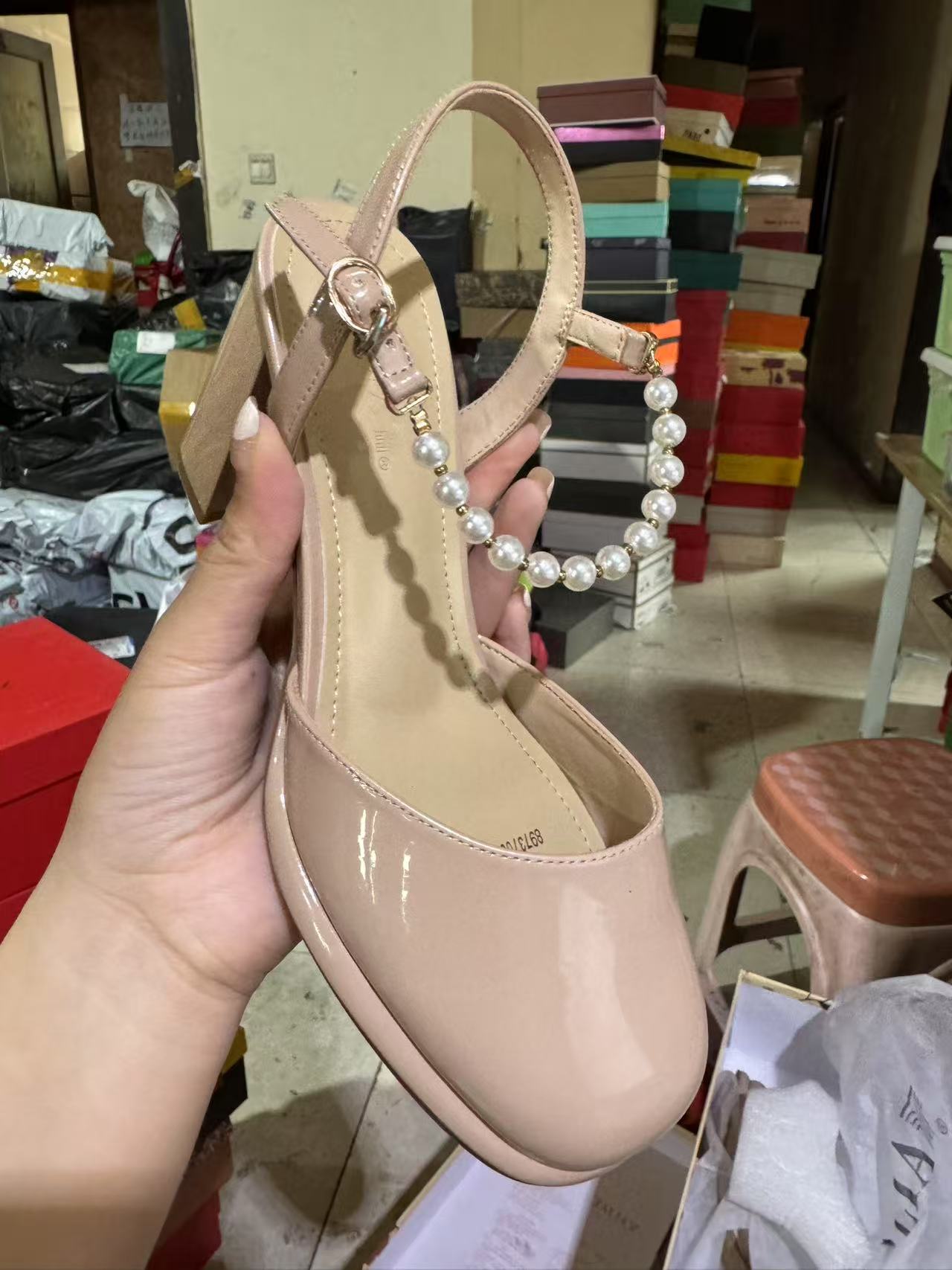 B-49裸色 夏季新款百搭包头后空凉鞋89737008K