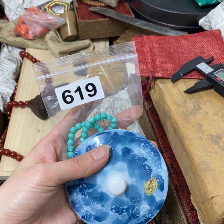 摆件中古工艺品一件