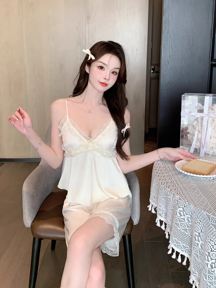 【梦幻奶油】春夏季薄款长袖长裤可外穿家居服时尚网红纯欲吊带短裤