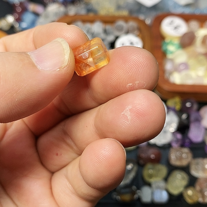 珠宝半成品未镶嵌水晶