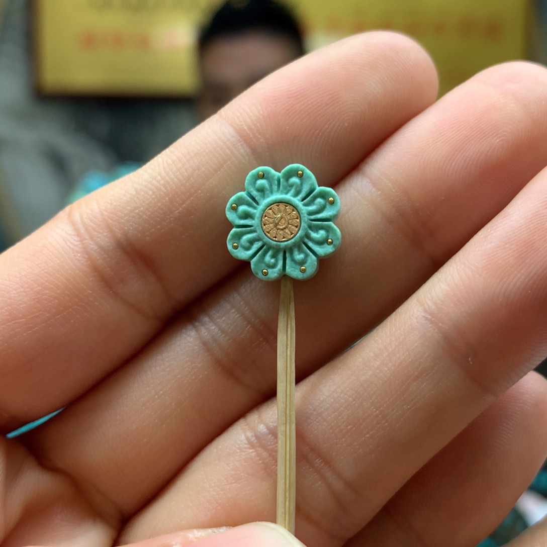 绿松石配饰未镶嵌