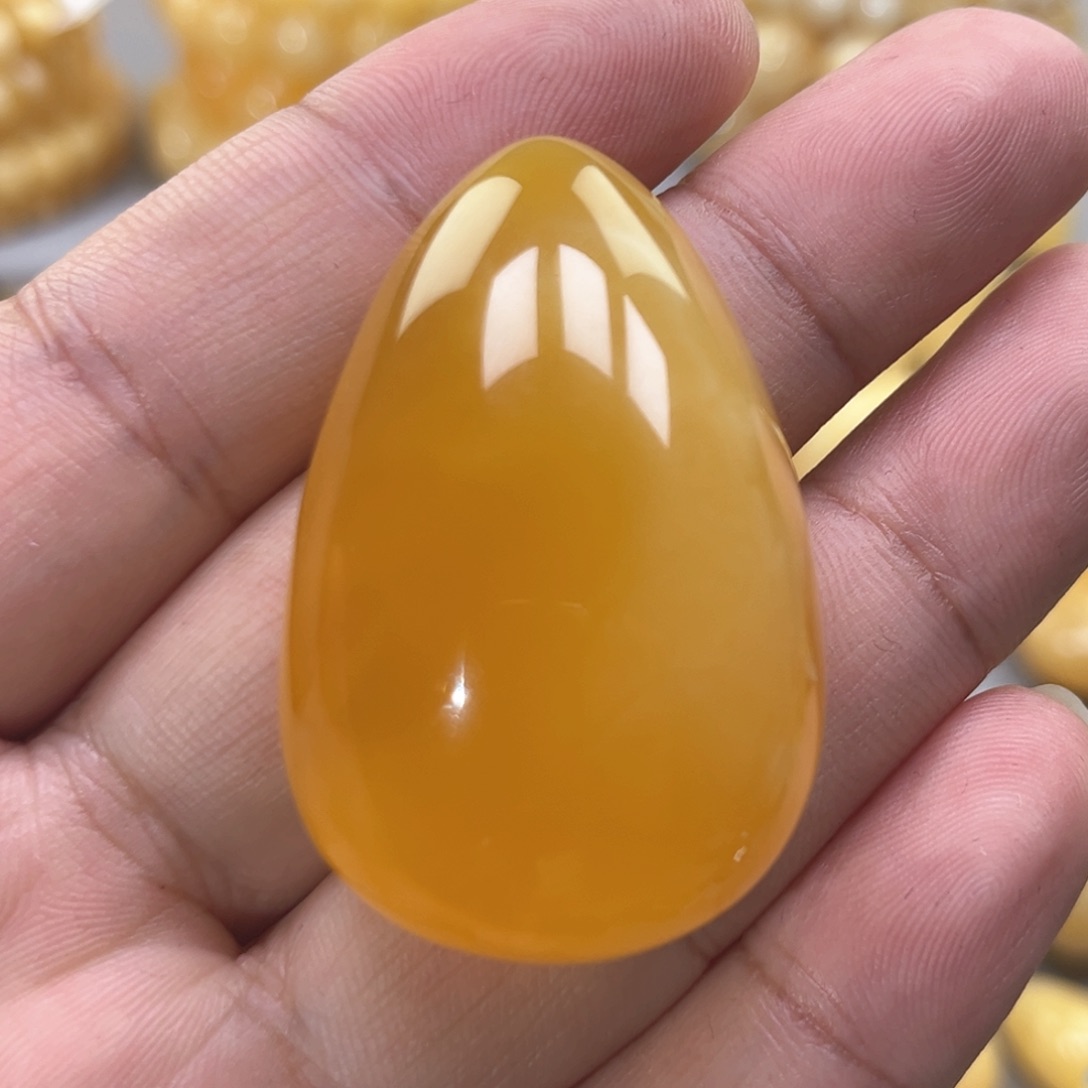 琥珀颈饰未镶嵌吊坠