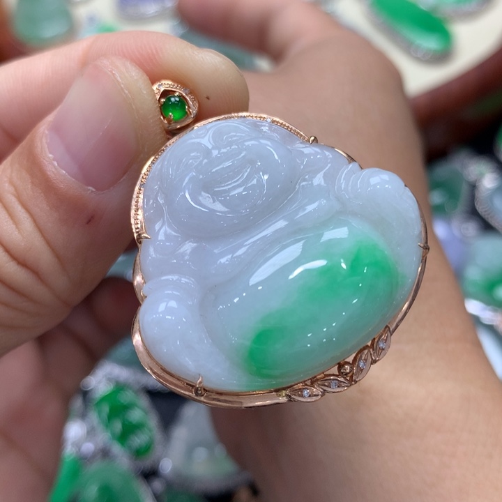 翡翠吊坠(不含链)18K金镶嵌