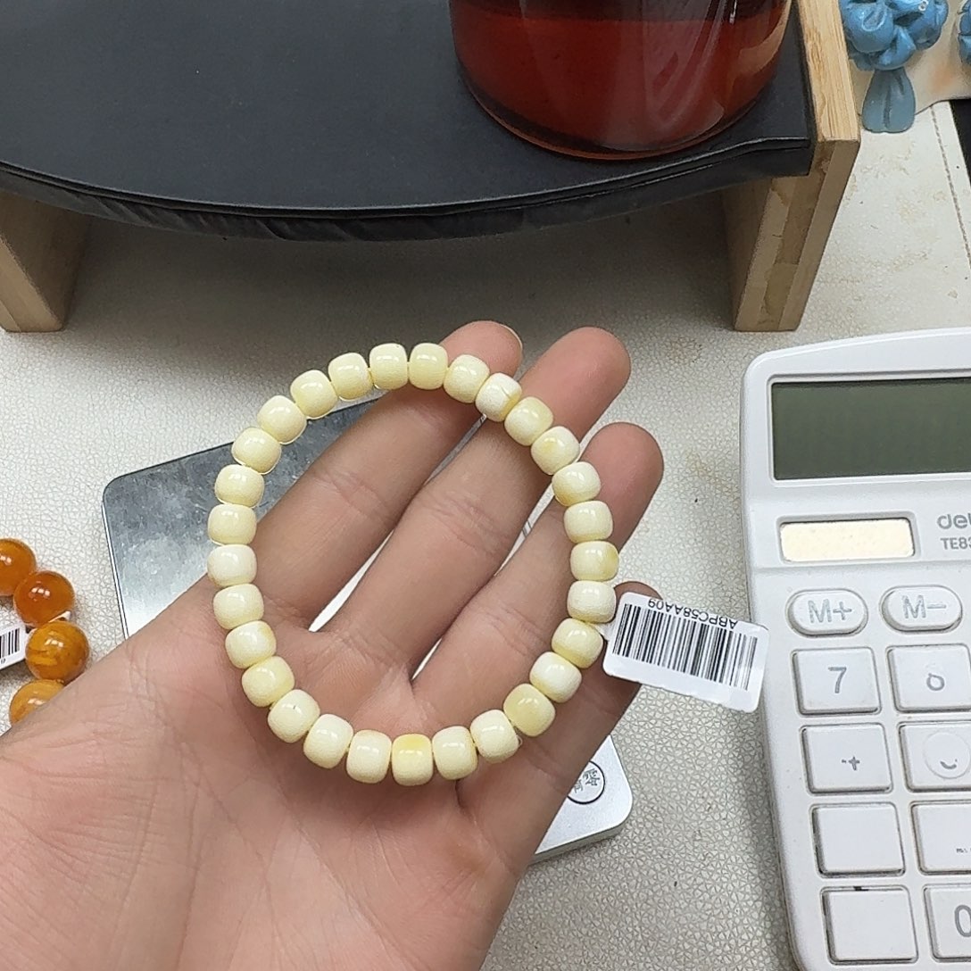 蜜蜡珠宝奇石未镶嵌733