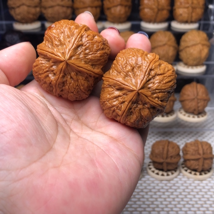 ༺***༻把件文玩核桃100南诏铁印